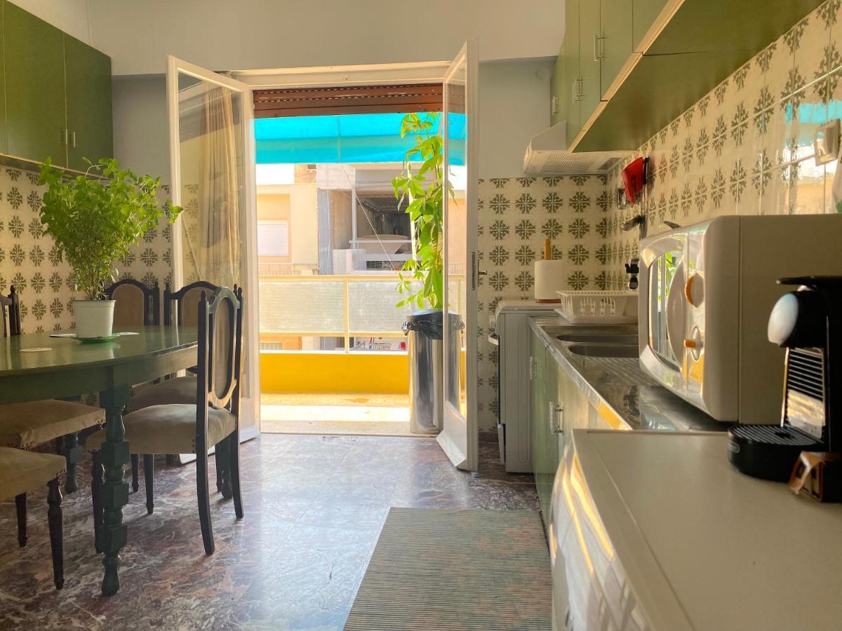 Happy Place! Big, Bright & Central - Ideal For Families And Groups Of Friends Patras Zewnętrze zdjęcie