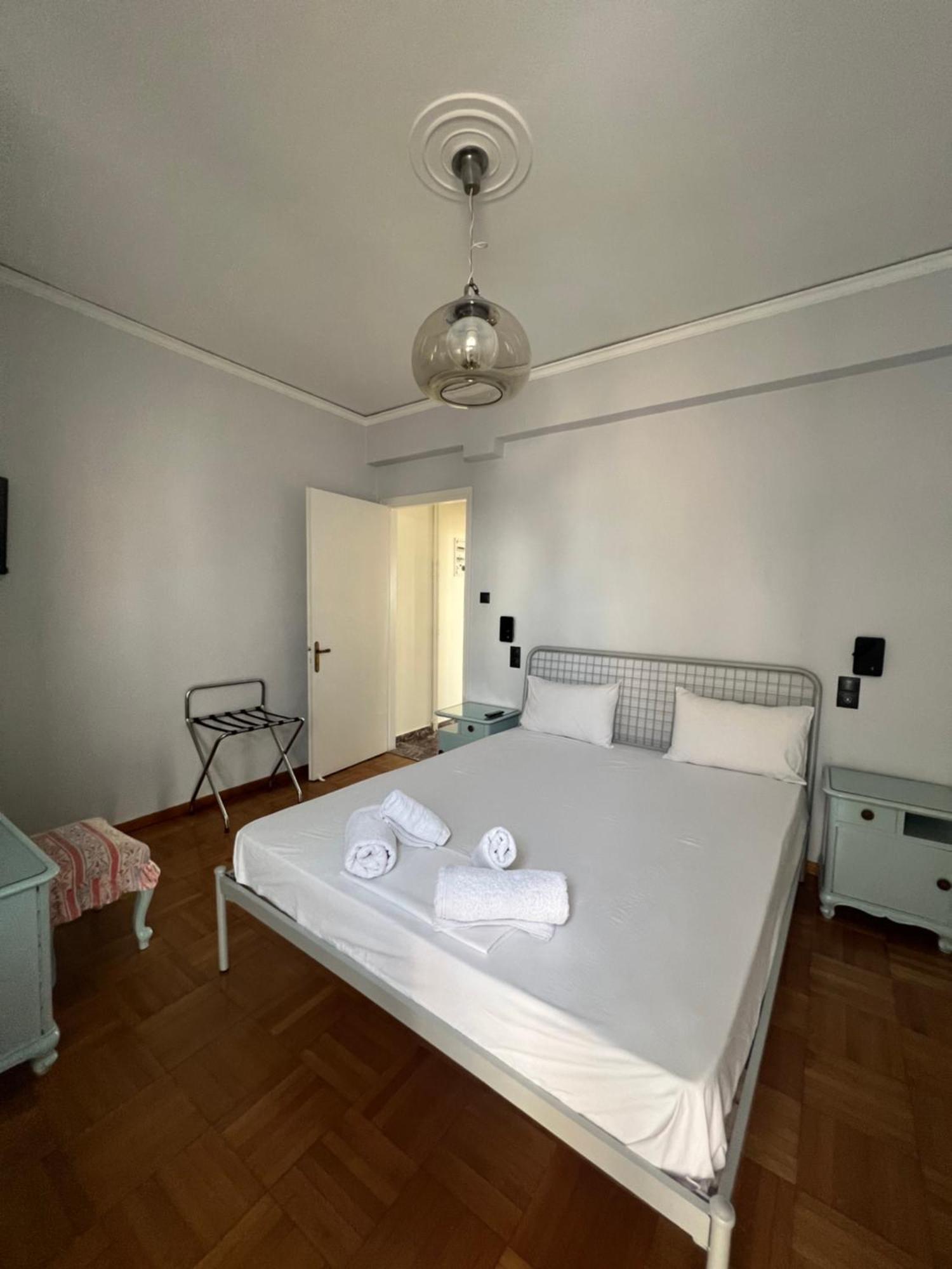 Happy Place! Big, Bright & Central - Ideal For Families And Groups Of Friends Patras Zewnętrze zdjęcie